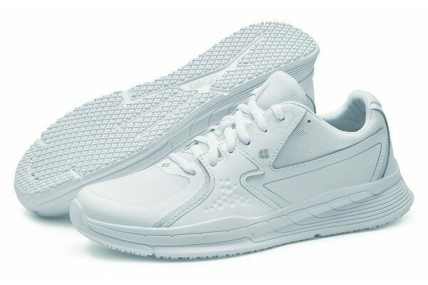 Condor trainers for men in white, a great option for baristas who stand for long hours during their shift