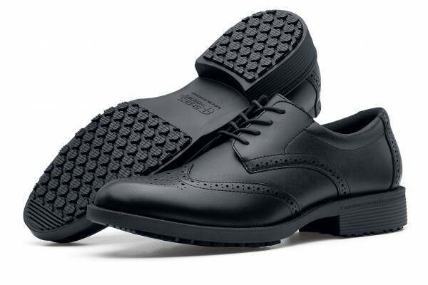 Executive wing III black leather dress shoes for work with slip-resistant outsoles